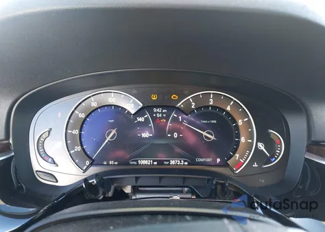 2018 BMW 530I xDrive z USA, uszkodzony, nr VIN WBAJA7C55JWA72764